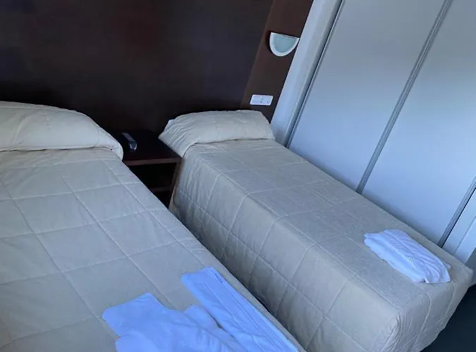 Pensión La Pinilla 2*